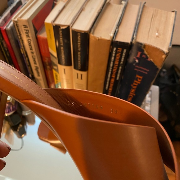 Brown saint laurent heels 39 1/2 - Picture 7 of 7